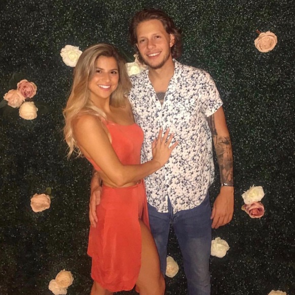 ~ MEET THE POSHER ~ - Picture 3 of 5